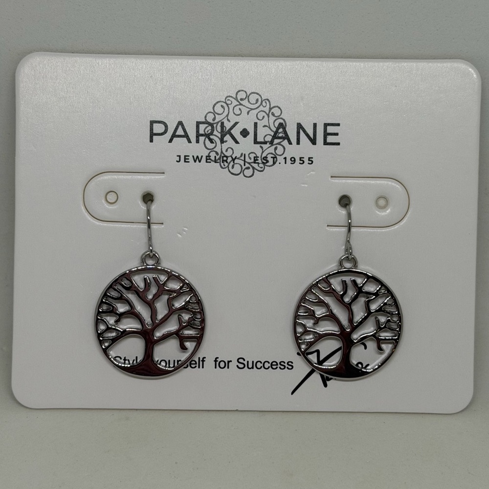 NEW Park Lane Jewelry‎ GWENYTH Tree of Life Earrings Silver Disk Lightweight Box